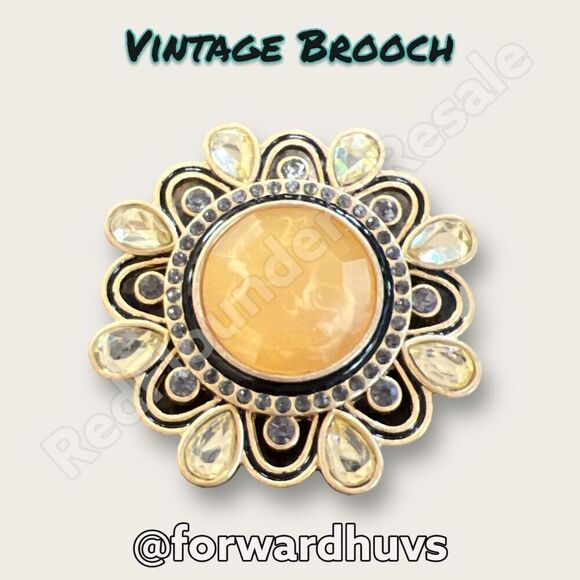 Vintage Gold Tone Lia Sophia Brooch - Picture 3 of 7